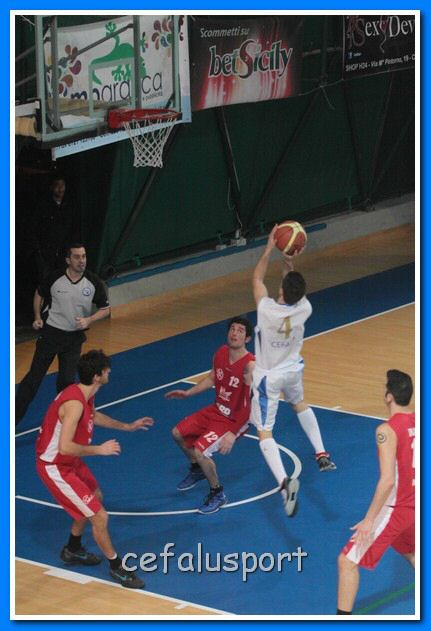 130323 Aquila 152_tn.jpg